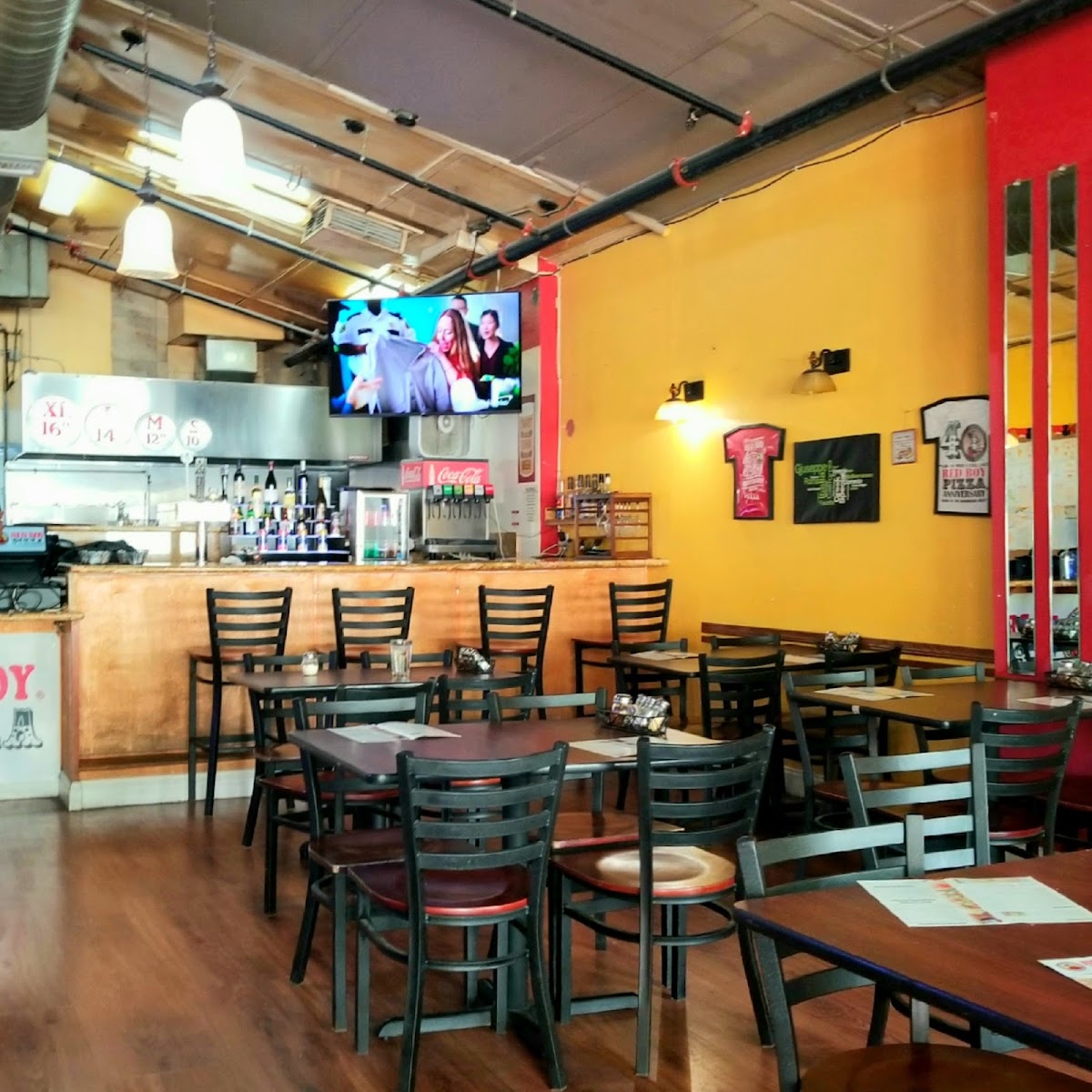 Red Boy Pizza Redwood Road Photos 2